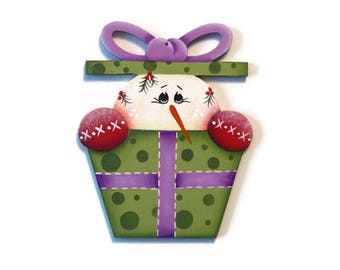 Snowman in Gift Box Christmas Ornament, Handpainted Wood, Hand Painted Christmas Decor, Tole Decorative Painting