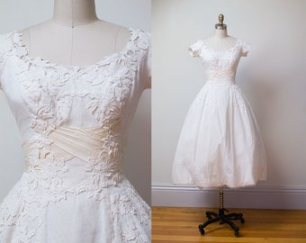 1950s Wedding Dress / 50s Applique Cream Wedding Gown