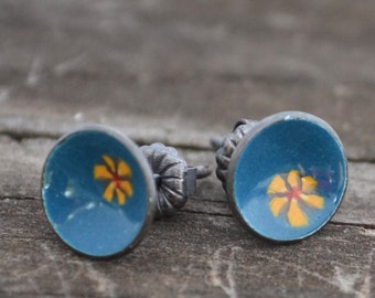 wildflower enameled mini post earrings