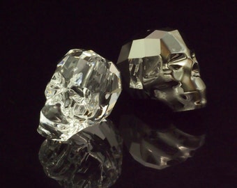 1 - 19mm Swarovski Crystal Skull Bead