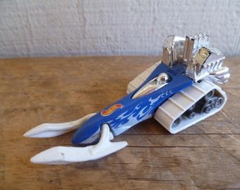 hot wheels big chill snowmobile