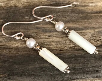 Mother of Pearl and Pearl Earrings / MOP Sterling Silver Earrings / White Pearl Earrings / Pearl Sterling Silver Earrings / Bride Earrings