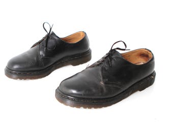 mens size 9 DOC MARTEN black leather 90s ANKLE boots made in england