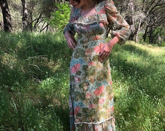 70s Floral Longsleeve Prairie Style Maxi Dress - Gunne Sax Style