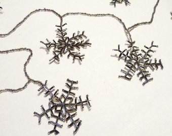 Silver Beaded Snowflake Garland