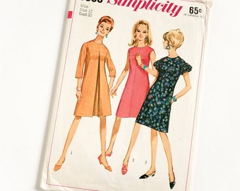 Vintage 1960s Womens Size 12 One Piece Mod A-Line Dress Simplicity #6865 Sewing Pattern Complete bust 32 waist 25"