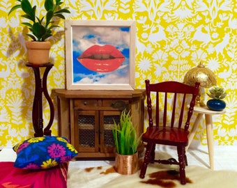 Dollhouse Art Print in Wooden Frame (Lips)