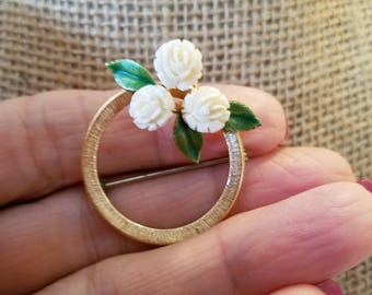 Vintage Krementz flower brooch, flower pin, Krementz flower pin