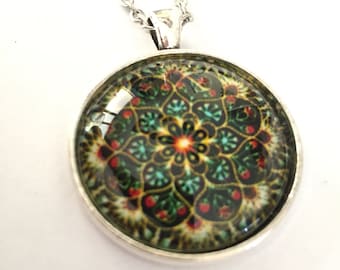 Mandala Pendant Antiqued Silver bezel
