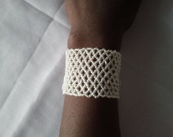 White seed beads bracelet