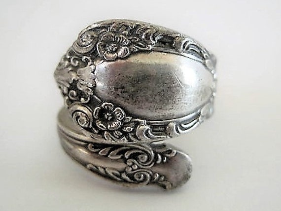 Sterling Spoon Ring, Alvin Sterling, Prince Eugene Pattern, 50's ByPass Ring, Sz 5