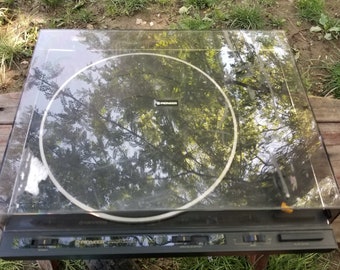 Pioneer PL600 Record Player