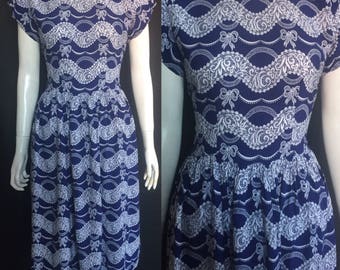 1940s rayon novelty print dress