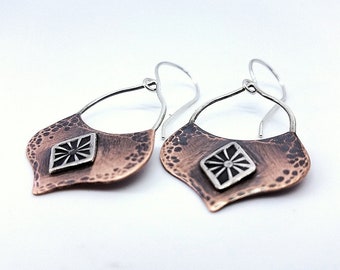 mixed metal jewelry | hammered copper earrings | boho jewelry | bohemian earrings | romantic jewelry | mixed metal earrings | long earrings