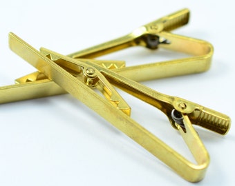 necktie clip