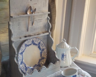 Vintage Cottage Farmhouse Distressed Wood Shabby Spoon Display Wooden Heart Box Poppy Cottage Painted Furniture
