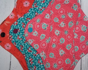 Set of 3 Flannel panty liners with wings 8 inches flower prints