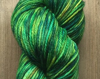 Hand Dyed Yarn, Worsted Weight 4ply, 100% Superwash Merino Wool, Jungle on Hearty Worsted Yarn