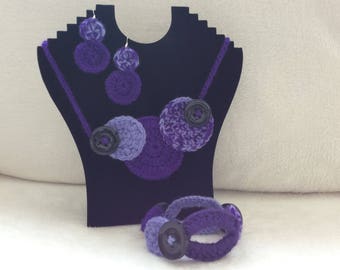 Crocheted Jewellery Set