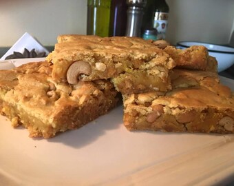 Butterscotch Cashew Scotties