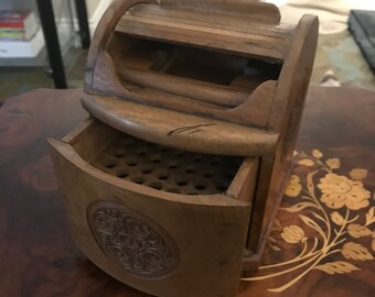 Gorgus 1930s cigarette box