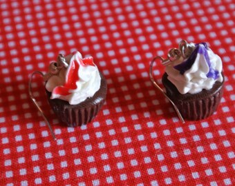 Cup ' whipped Strawberry / cassis