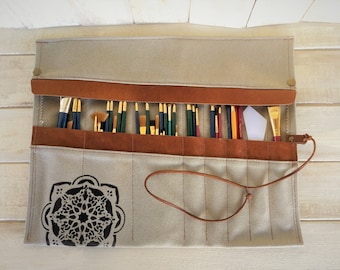 Paint Brush Roll, Artist Roll, Paint Brush Organizer, Artist pouch, Paint Brush Holder, Painters Travel Case