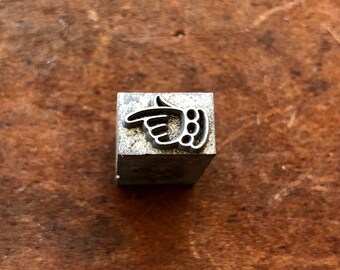 Antique all Metal Printers Block - ONE Decorative iconic POINTER