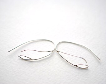 Inward Silver Twig Root Dangle Earrings