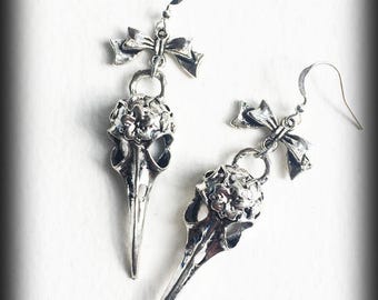 Raven Skull Earrings, Crow Skull Earrings, Gothic Earrings, Bird Skull Earrings, Antique Silver, Gothic Jewelry, Alternative Jewelry
