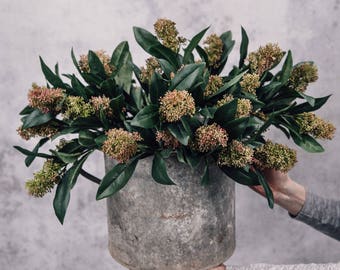 Artificial Skimmia Stem