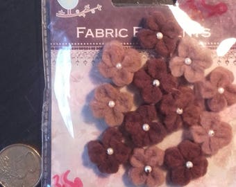 Set of 12 flowers in wool (Brown) Little Birdie - Fabric Elements