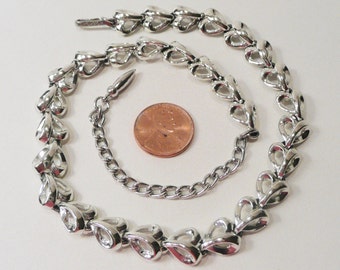 Vintage Coro Silver Tone Necklace