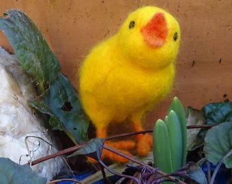 Chick needlefelted 3D wool sculpture