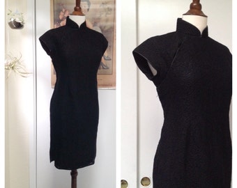 Vintage black lace qipao M