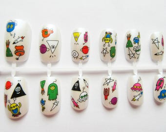 24 Kawaii Alien Fake Nails / False Nails / Press on Nails / Cute / Metallic / Aliens / Nails