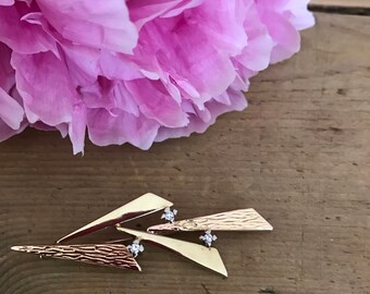 A Diamond and 14k Gold 1960s Abstract Brooch
