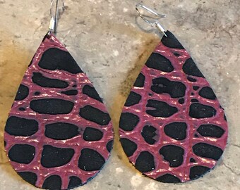 Leather Earring, Teardrop, magenta and black