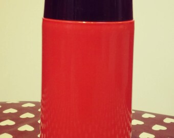 red vintage thermos brand DACAPO new
