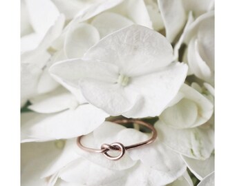 Knot Ring Rose Gold, Rose Gold Knot Ring, Knot Ring Gold, Knot Ring, Gold Knot Ring, Rose Gold Knot, Knot Gold Ring, Gold Ring Knot