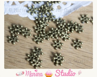 100 beads bronze snowflake snow 8mm