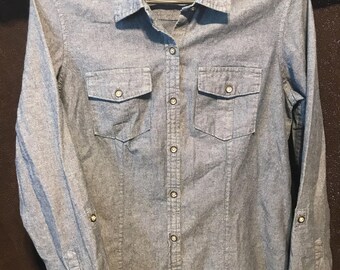 Eddie Bauer size medium denim top