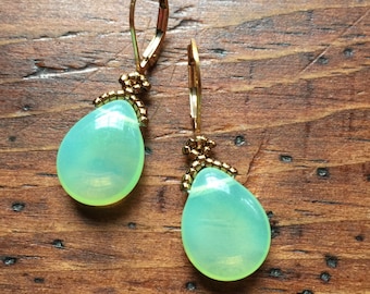 Luminous green teardrop earrings, milky light green earrings, czech earrings, peridot earrings, green bead earrings, green beaded earrings