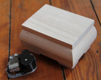Castle in the sky music box, wooden musical box, personalized gift, Laputa, Miyazaki, Ghibli movie, melody, film theme, musical movement