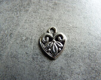 (Charms) heart charm in silver