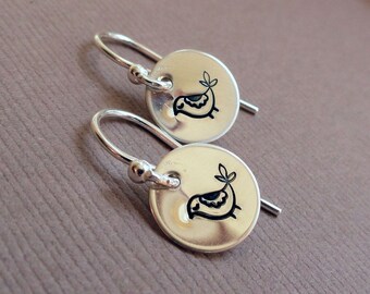 Hand stamped Bird earrings, sterling silver bird earrings, short dangle earrings, dainty silver earrings with birds