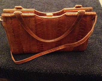 Classic Leather "Cape-Cobra" Hand-bag