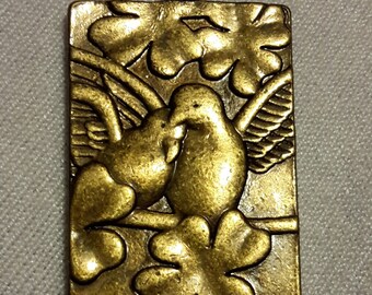 Vintage Brass Reversible Queen of Hearts or Lovebirds Pendant Necklace
