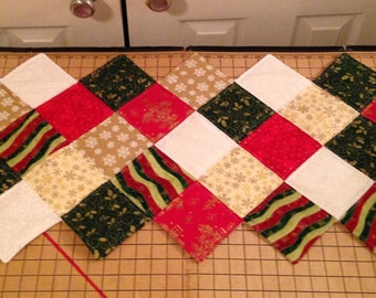 Traditional red and green Christmas table runner 48x17