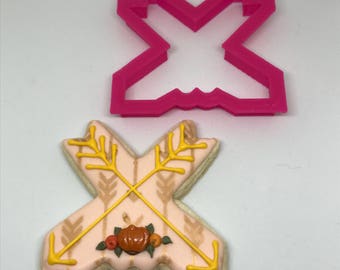 Crossed Arrows Cookie Cutter